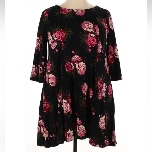 Betsey Johnson x Torrid Floral Ponte Skater Dress With Back Cutout Plus Size 2X - Picture 4 of 9